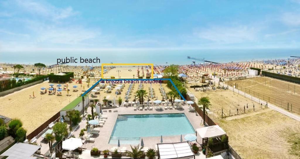 Hotel La Brezza Frontemare Lido di Jesolo Exteriör bild